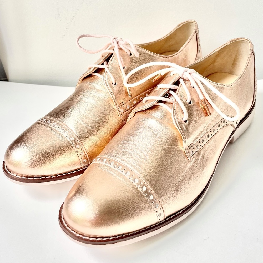 Brand New Cole Haan Metallic Rose Gold Leather Gramercy Oxford Shoes. Size: US 8